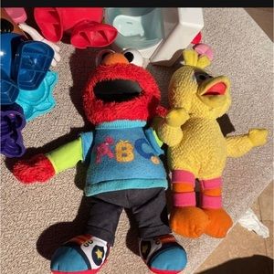 Abc talking elmo and big bird